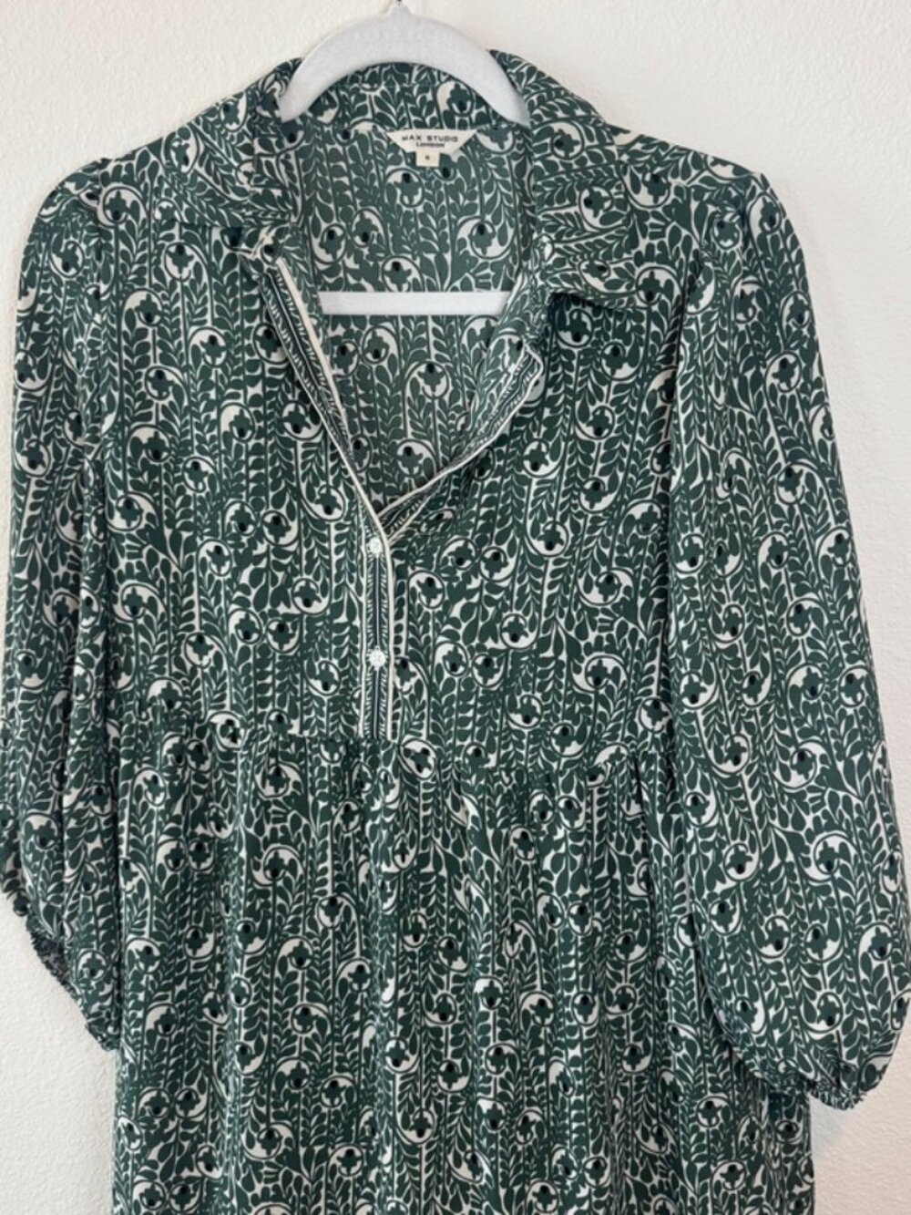Max Studio London Green Floral Long Sleeve Oversized Maxi Dress S